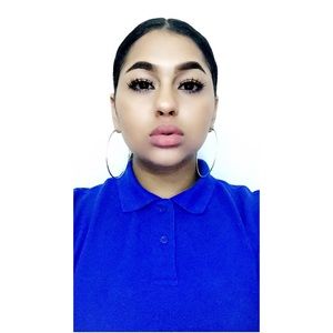 Meet your Posher, Alejandra